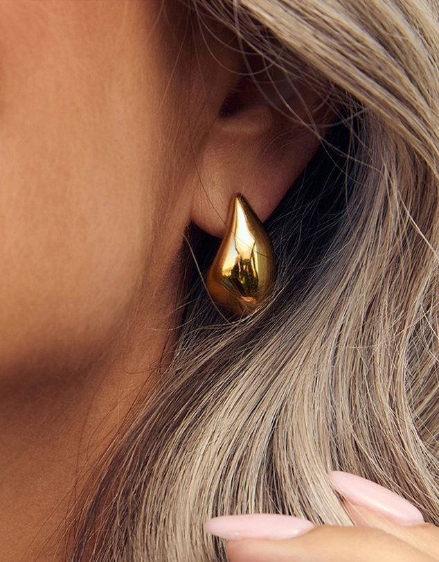 Arms Of Eve - Delphine Gold Earrings