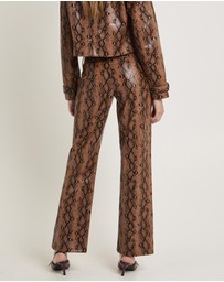 Alice In The Eve - Stassy Snake Faux Leather Pants