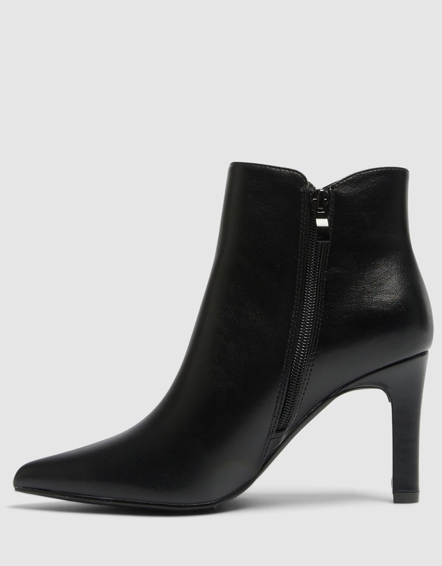 SPURR - Holt - ONLINE EXCLUSIVE
