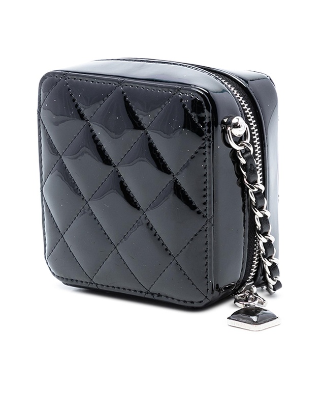 Pre-Loved by Azura Reborn - Pre-Loved CC Quilted Patent Diamond Resin Clutch With Chain