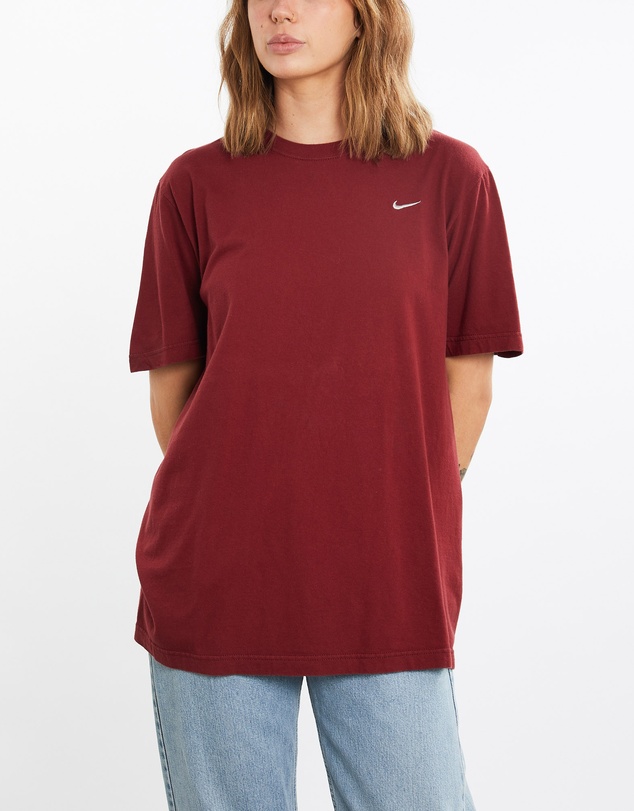 Vintage by The Real Deal - Pre Loved - Vintage Nike Tee