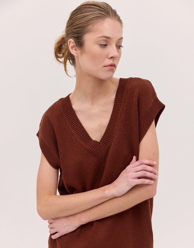 Cloth & Co. - The Vest