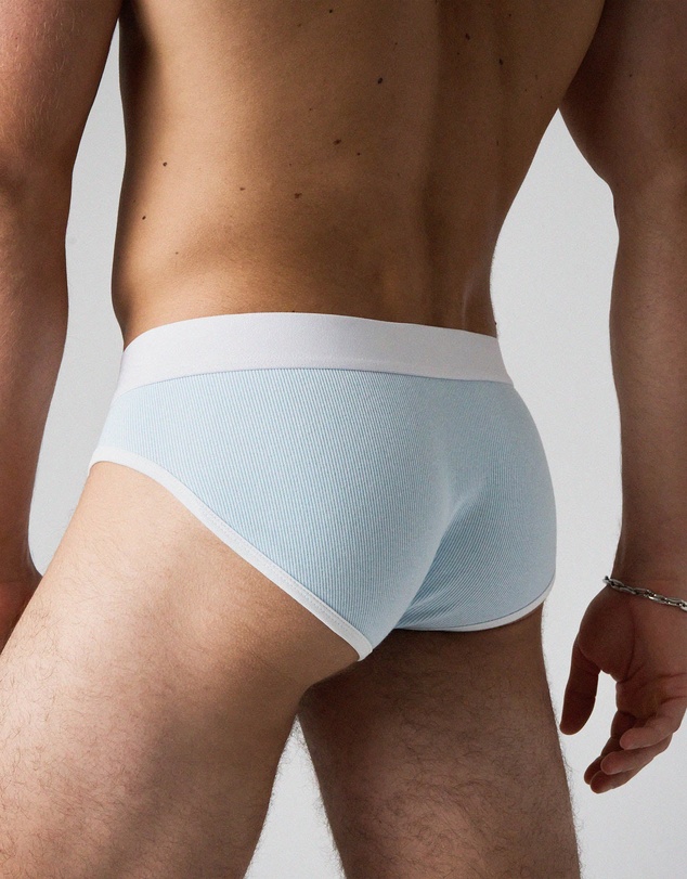 TEAMM8 - M.V.P. Retro Brief