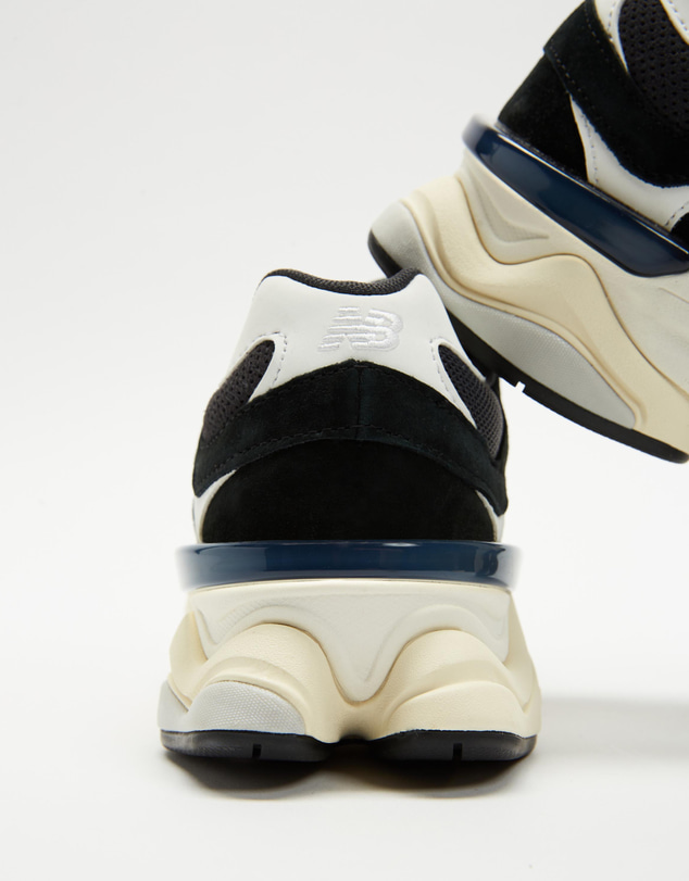 New Balance - 9060 - Unisex