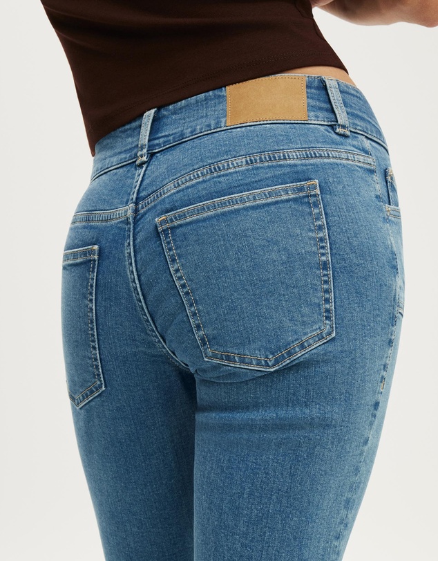 Cotton On - Mid Rise Bootcut Jean