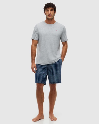 Tommy Hilfiger - Signature T-Shirt and Shorts Pyjama Set