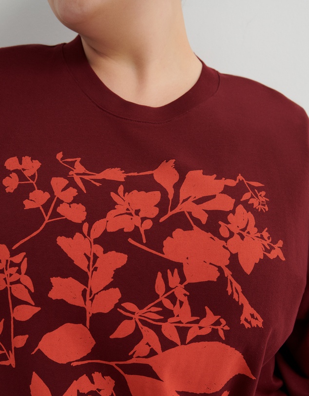 Kowtow - Stencil Tee