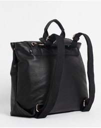 Arrived - The Hilton All Rounder