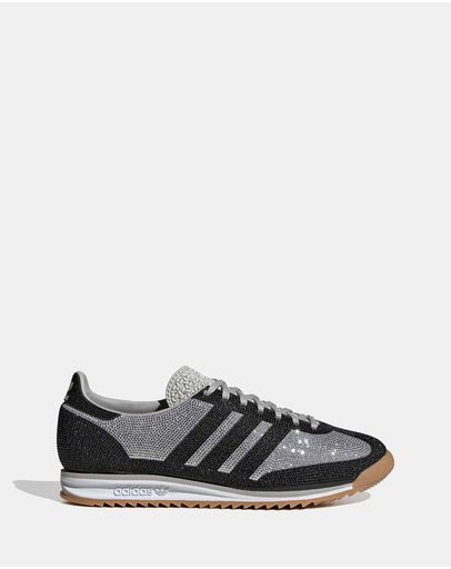 Grey Two, Core Black & Ftwr White