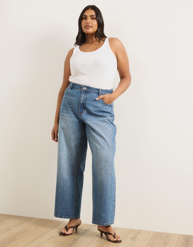 Atmos&Here Curvy - Kendal Mid Rise Relaxed Jeans