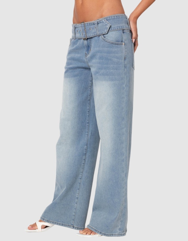 EDIKTED - Buckle Baby Washed Relaxed Jeans