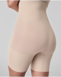 Spanx - SPANXsculpt Seamless Power High-Waisted Mid-Thigh Short