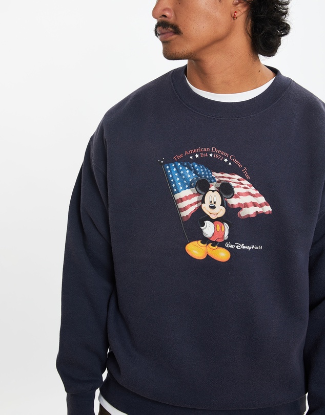 Vintage by The Real Deal - Pre Loved - Vintage Disney Mickey Mouse Sweatshirt