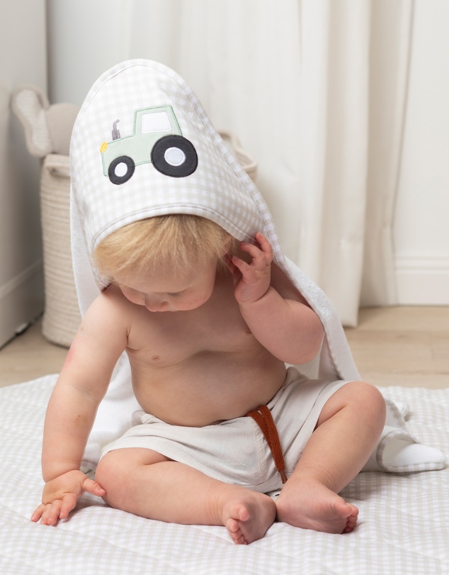 Living Textiles - Organic Hooded Towel - Tractor Ride