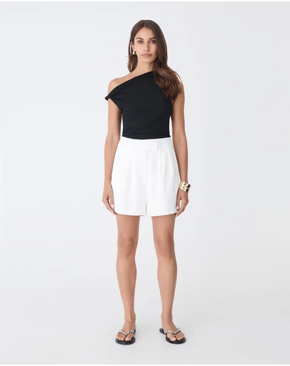 Forcast - Lexee Pleat Front Short