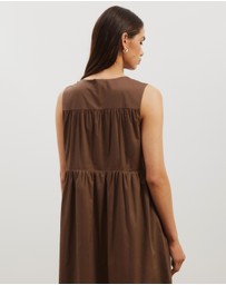 Atmos&Here - Louisa Vneck Midi Dress