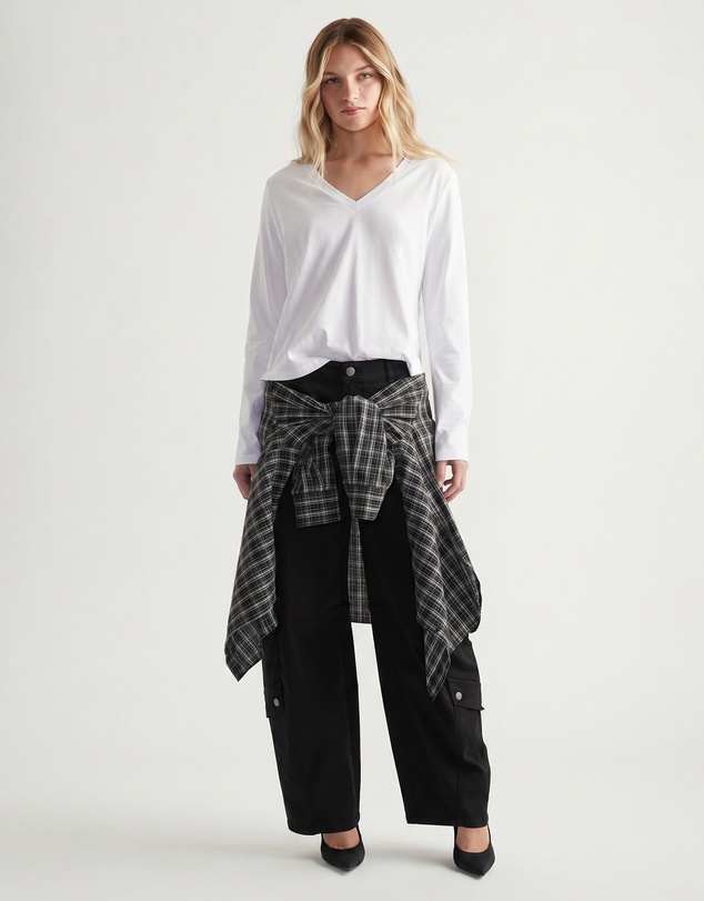 Decjuba - Imogen V Neck Long Sleeve
