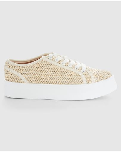 WHITE RAFFIA