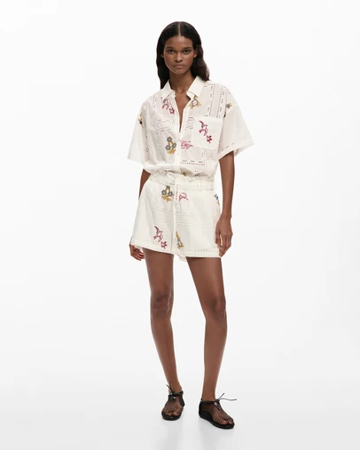 Desigual - Embroidered shorts