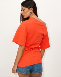 Dazie - Hazel Ruched Jersey Short Sleeve Top