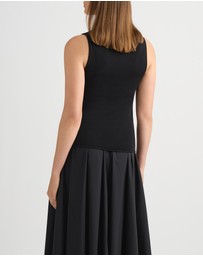David Lawrence - Pip Pleat Front Knit Top