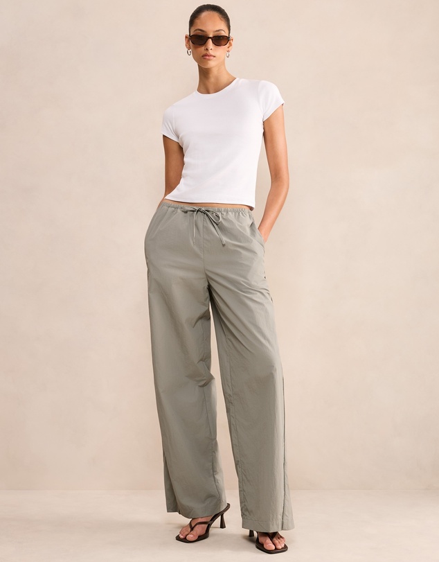Forever New - Billie Elastic Waist Wide Leg Pants