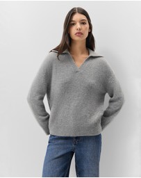UNISON - Lofty Collared Knit