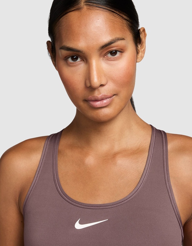 Nike - Nike Swoosh Medium Support Padded Sports Bra