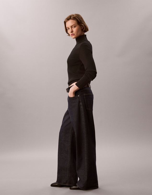 Calvin Klein Jeans - Low Rise Baggy Jeans