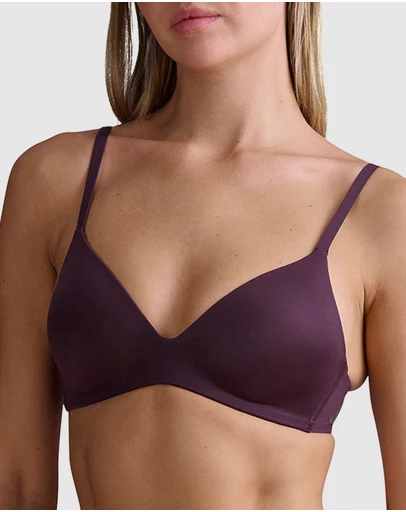 adidas Sportswear - Active Micro Wirefree Contour Plunge Bra