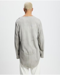 Surrounded By Ghosts - The Howlite Long Sleeve T-Shirt