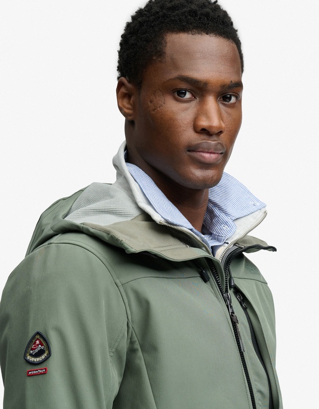 Superdry - Hooded Softshell Trekker Jacket