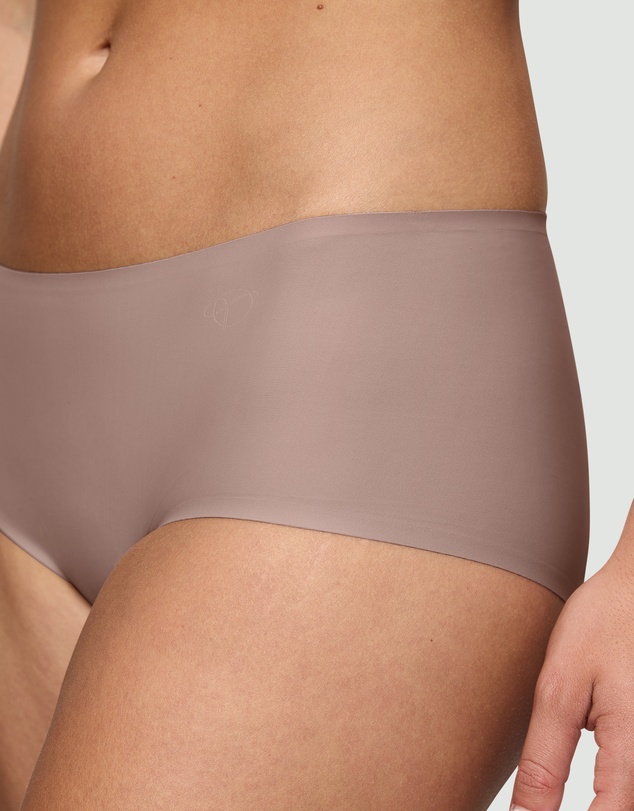 Triumph - Body Make-Up Illusion Smooth Short