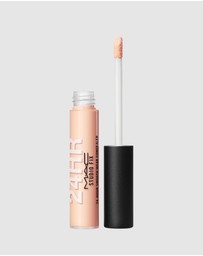 MAC - Studio Fix 24-Hour Smooth Wear Concealer - NW20 7ml