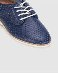 Rollie - Derby Punch Shoe