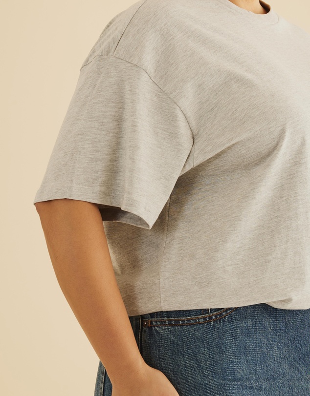 Atmos&Here Curvy - Organic Cotton Boyfriend Tee