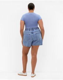 City Chic - Plus size Stretch Waist Denim Short - mid wash