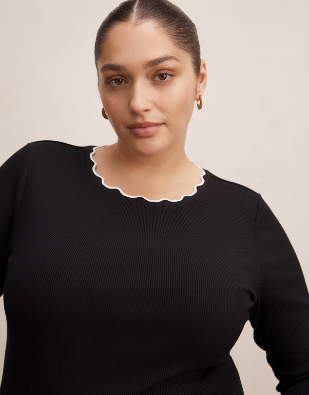 Forever New Curve - Rebecca Curve Scallop Long Sleeves Top