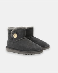 AusWooli Ugg Boots - Cabarita Short Sheepskin Wool Button Boots