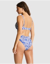 Sea Level Australia - Palmera V Front Mid Pant