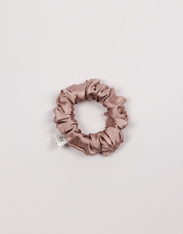 SILK MAGNOLIA - Pure Silk Scrunchie
