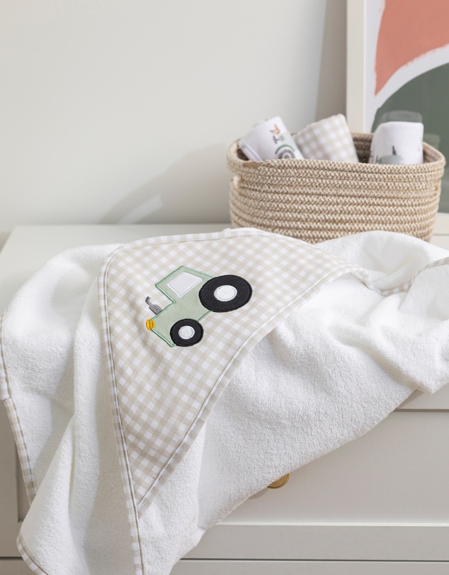 Living Textiles - Organic Hooded Towel - Tractor Ride