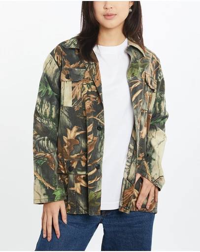 Vintage by The Real Deal - Pre Loved - 90s Realtree Camo Button Up Jacket