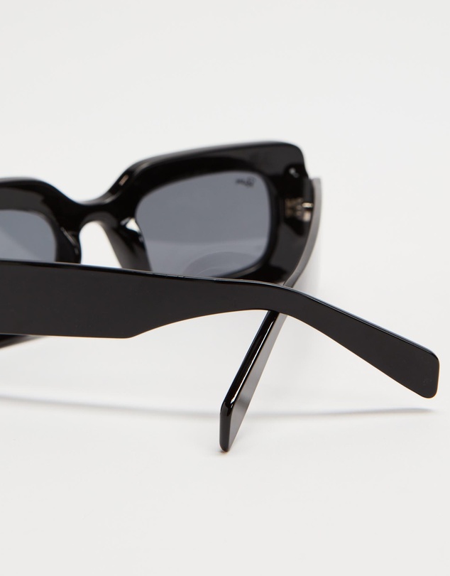 Reality Eyewear - Twiggy