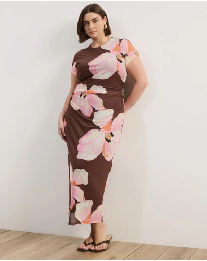 Atmos&Here Curvy - Cap Sleeve Maxi Dress
