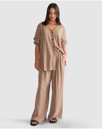Decjuba - D-Luxe Collarless Shirt