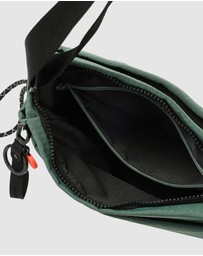 Hedgren - Makoto Square Crossbody