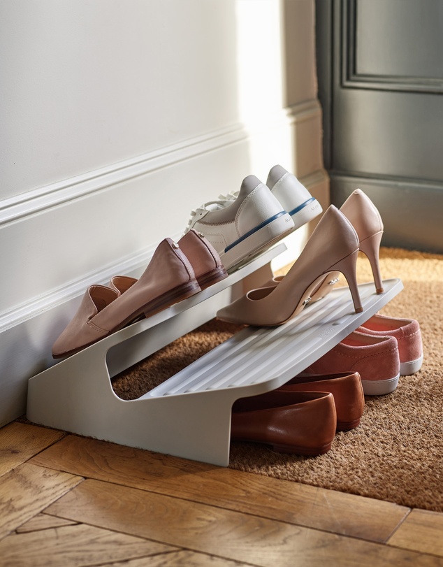 Joseph Joseph - Shoe-In™ Large Space-saving Shoe Rack (Ecru)