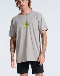 Vacancy Co - Surf Club Tee