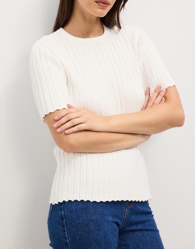 The Fated - Nessa Relaxed Knit Tee
